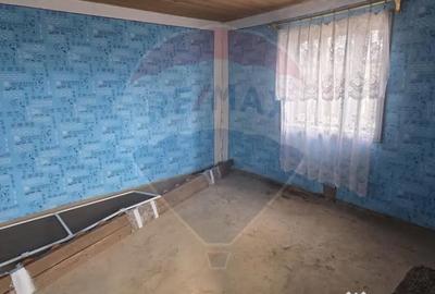 Casă cu 4 camere cu Teren 614 Mp în Stânca (Ștefănești) - 7