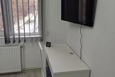 Apartament cu 3 camere decomandat în Circumvalațiunii