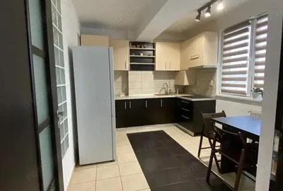 Apartament cu 2 camere decomandat în 13 Septembrie