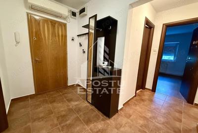 Apartament cu 3 camere, 2 bai, centrala proprie, zona Soarelui - 3