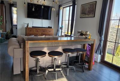 Duplex mobilat si utilat - perete dublu - teren 544 mp. - 4