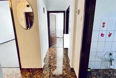 Apartament 2 camere, decomandat, RENOVAT & UTILAT, Corni?a, Bacau - 3