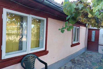 Casa de vanzare Ciorani de Jos - 1