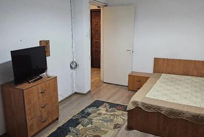 Inchiriez garsoniera - 1