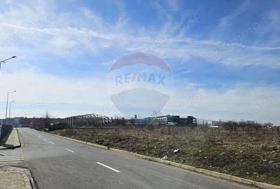 Teren de 8412 mp, în Blejoi