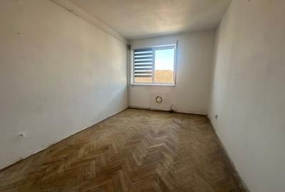 Apartament cu 2 camere semidecomandat în Blaj