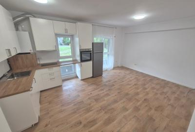 Apartament cu 2 camere decomandat în Soarelui