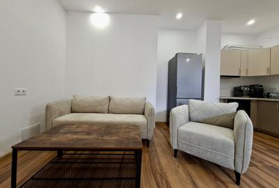 Apartament cu 2 camere, mobilat în Zorilor