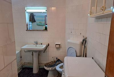 Baia Mare - de vanzare apartament 3 camere zona Albina - 2