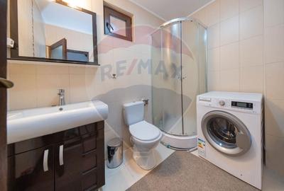 Casă cu 3 camere cu Teren 214 Mp în Central - 15