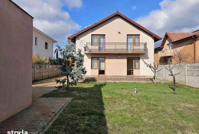 Casă cu 5 camere cu Teren 1000 Mp în Ghiroda - 1