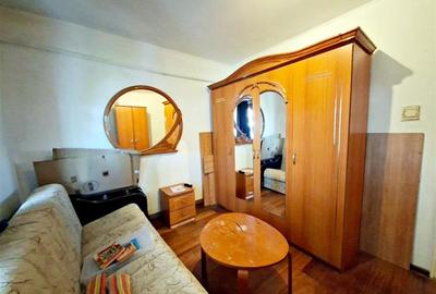 Apartament cu 2 camere semidecomandat în 9 Mai - 6