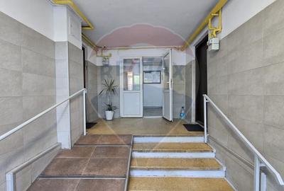 Apartament cu 3 camere semidecomandat, mobilat în Crângași - 25