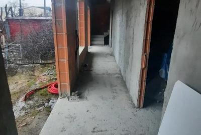Casă cu Teren 298 Mp în Chercea - 4
