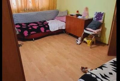 Vand apartament cu 2 camere rosiori de vede - 5