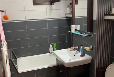 Proprietar: inchiriez apartament 3 camere, semidecomandat - 2
