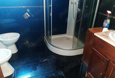 Casă cu 6 camere cu Teren 200 Mp în Central - 5