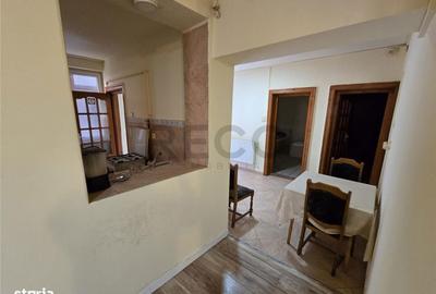 Apartament cu 4 camere în Central - 20