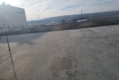 Spațiu comercial, în Central - 3