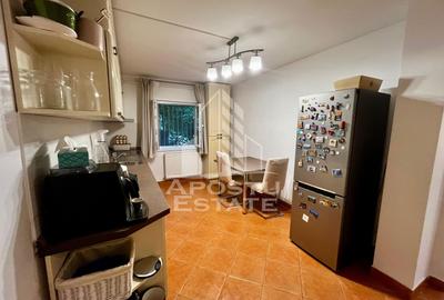 Apartament cu 3 camere decomandat, mobilat în Lipovei - 12