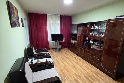 Apartament cu 3 camere decomandat, mobilat în Crângași - 10
