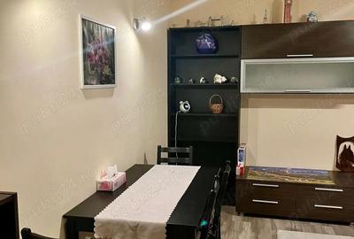 Apartament cu 3 camere decomandat în Giarmata