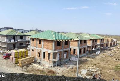 Casă cu 4 camere în Roșu - 13