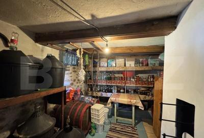 Casa plan parter cu 4 camere, 160 mp si 13000 mp teren, zona - 13