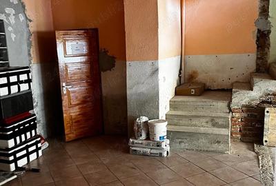 Vand casa central cisnadie - 3