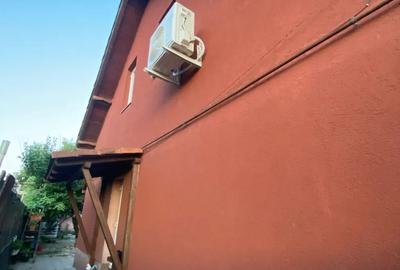 Casă cu 5 camere cu Teren 275 Mp în Ghiroda