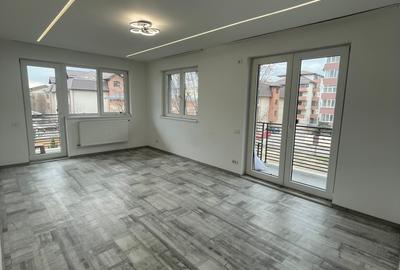 Apartament cu 2 camere decomandat în Central - 2