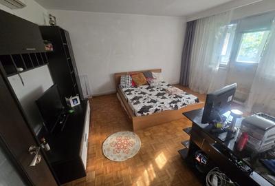 Apartament cu 3 camere decomandat în Exercițiu - 2