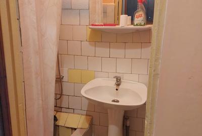 Garsonieră nedecomandată în Tractorul - 2