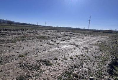 Teren de 2980 mp, în Fărcășești - 1