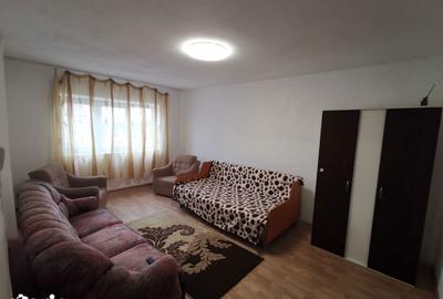 Apartament cu 2 camere decomandat în Central - 1