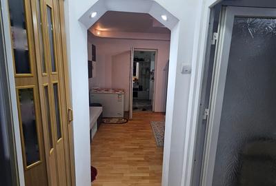 Apartament cu 2 camere semidecomandat în Central - 3