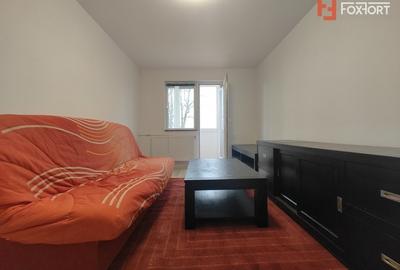 Apartament cu 3 camere decomandat, mobilat în Dacia