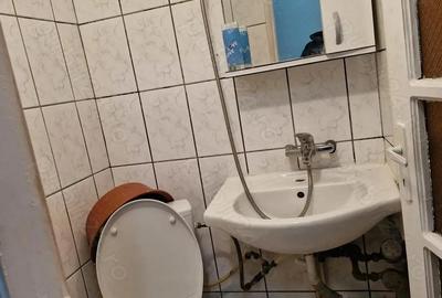 Garsonieră semidecomandată în Buziașului