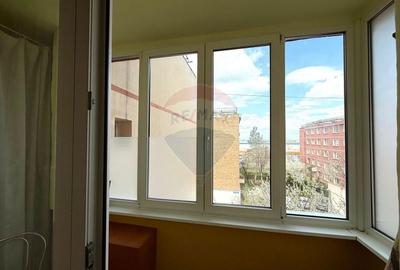 Apartament 4 camere de inchiriat, complet mobilat si utilat - 18