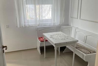 Apartament cu 3 camere decomandat în Central - 4