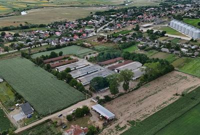 Spațiu industrial, de 7,120 mp, în Periferie - 3