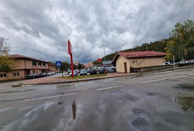 Spațiu comercial, de 60 mp, în Central - 6