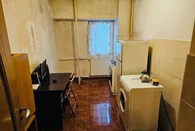 Garsoniera 38mp-bloc 1989 -Blv Burebista x Calea Dudesti - 5