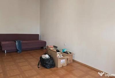 Apartament cu 2 camere decomandat în Progresul - 8