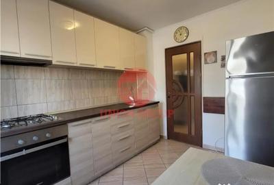 Apartament cu 3 camere decomandat în Dacia - 16