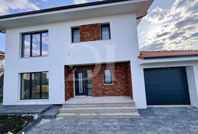 Casă cu 4 camere cu Teren 500 Mp în Someșeni