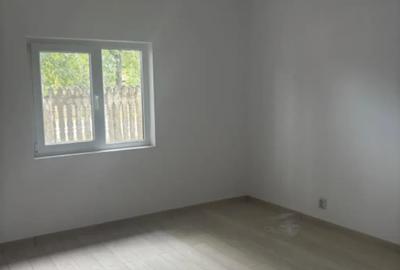 Casă cu 7 camere cu Teren 2023 Mp în Coșoveni - 4