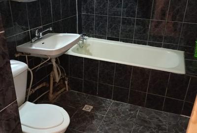 Apartament cu 3 camere decomandat în Exterior Vest - 4