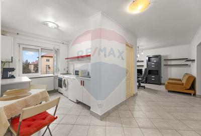 Apartament cu 2 camere semidecomandat, mobilat în Central - 2