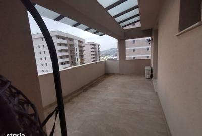 Apartament cu 4 camere în Central - 2